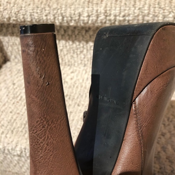 Heeled booties size 6.5 - Picture 3 of 7